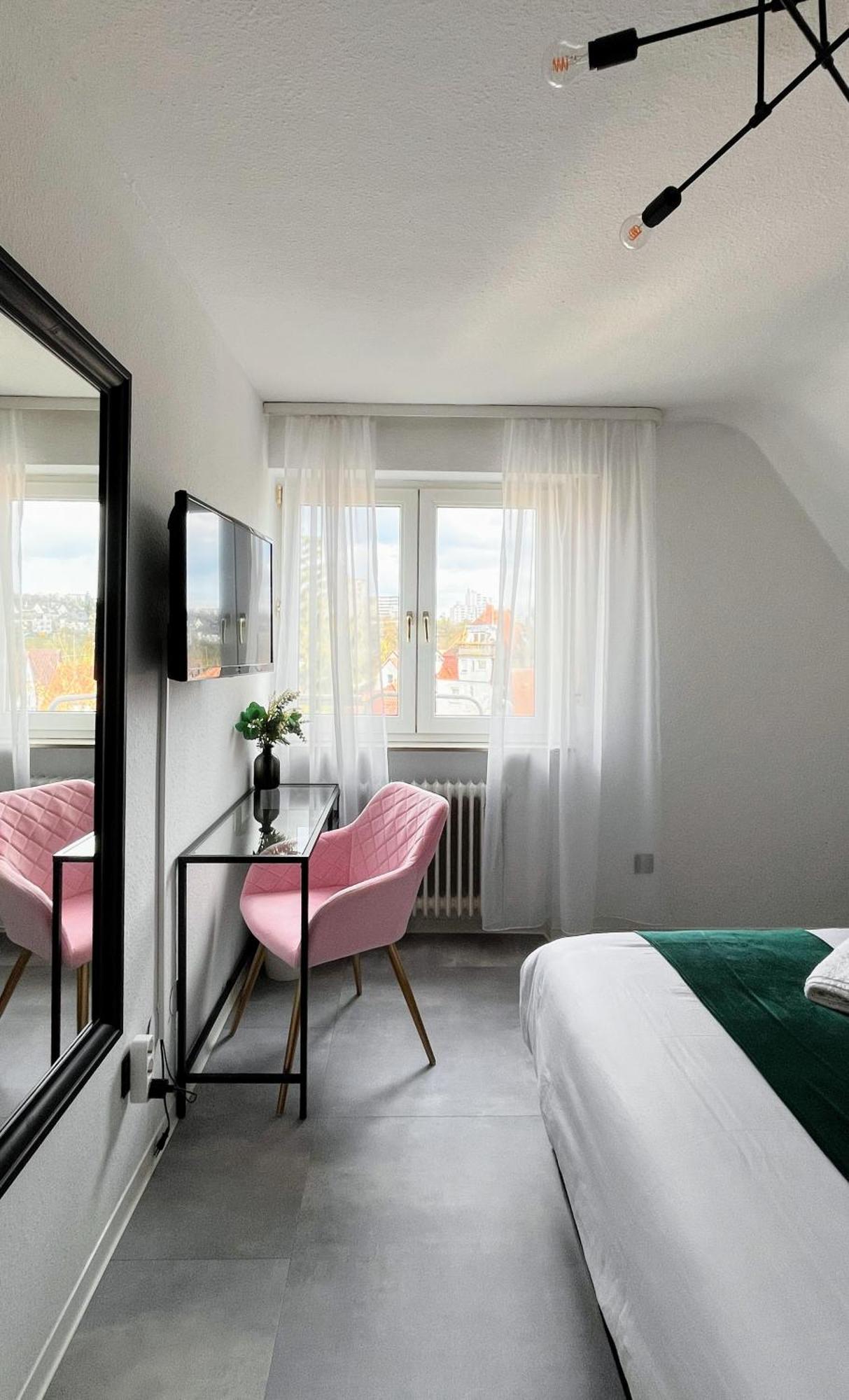 Hola Hotel Stuttgart Штутгарт Экстерьер фото